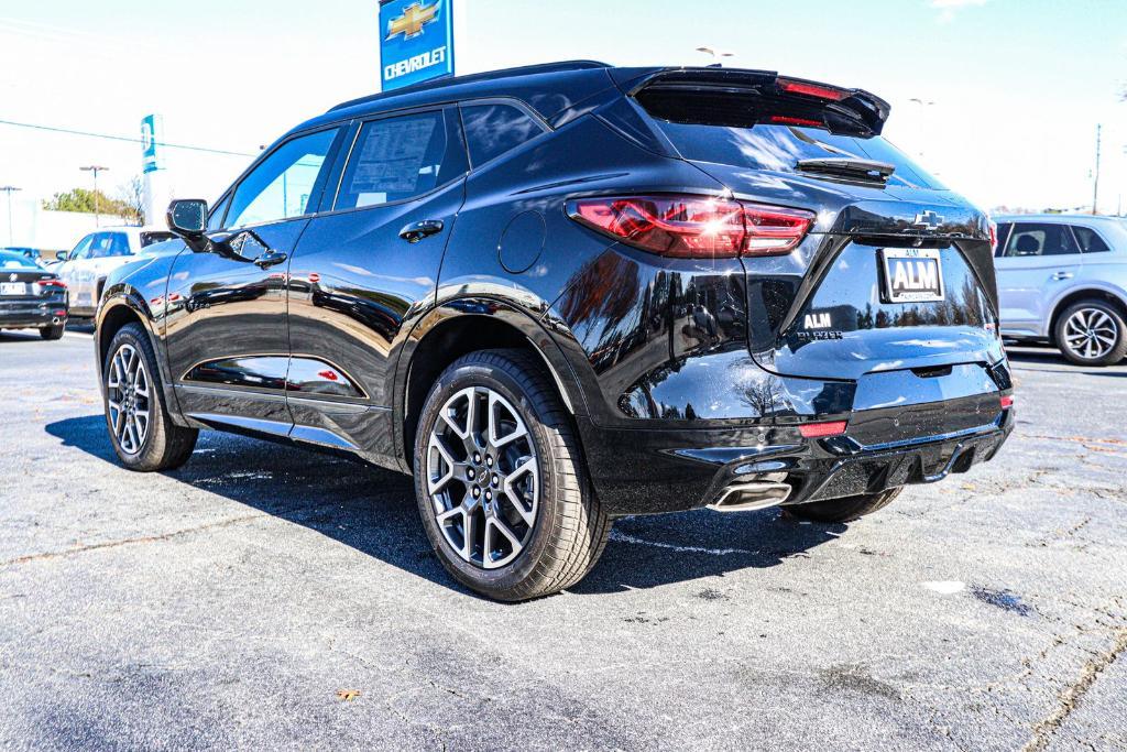 new 2025 Chevrolet Blazer car, priced at $40,543