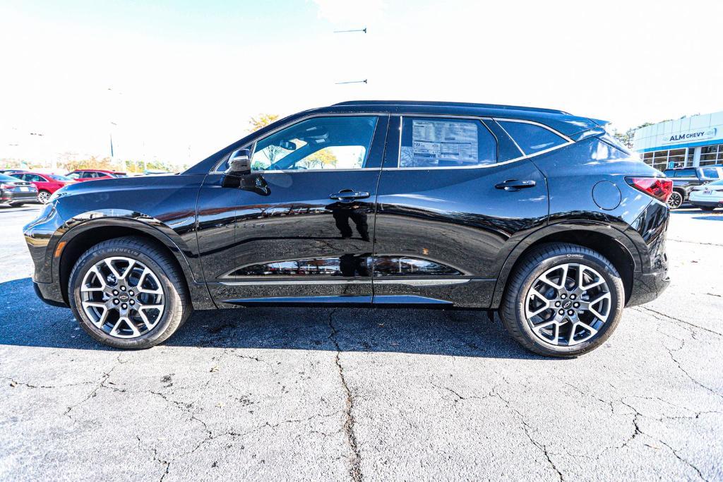 new 2025 Chevrolet Blazer car, priced at $40,543