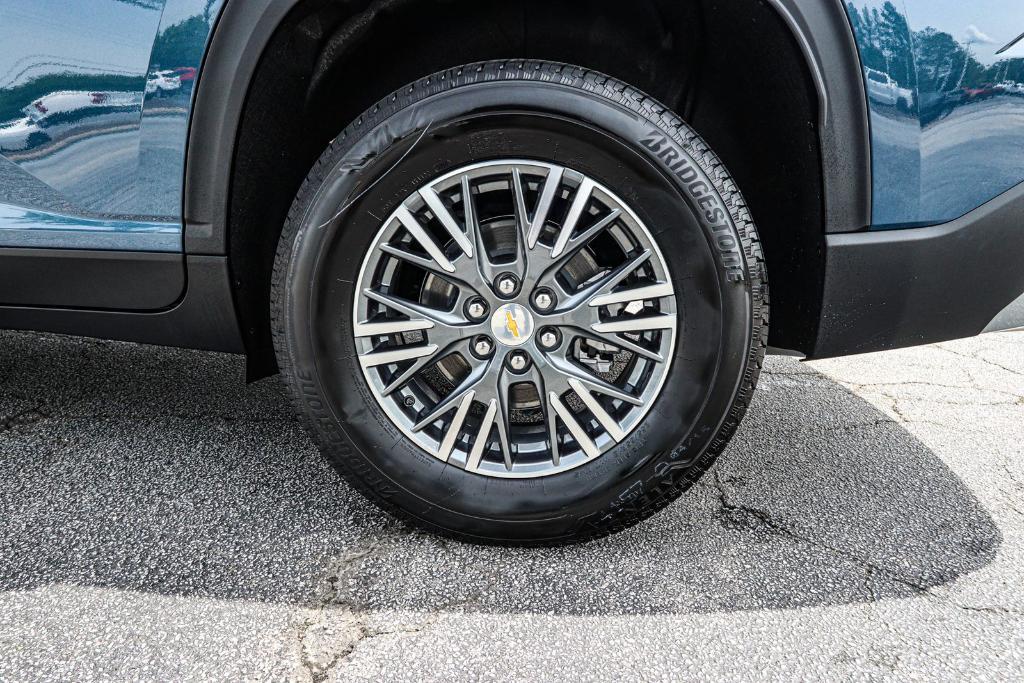 new 2025 Chevrolet Traverse car, priced at $41,694