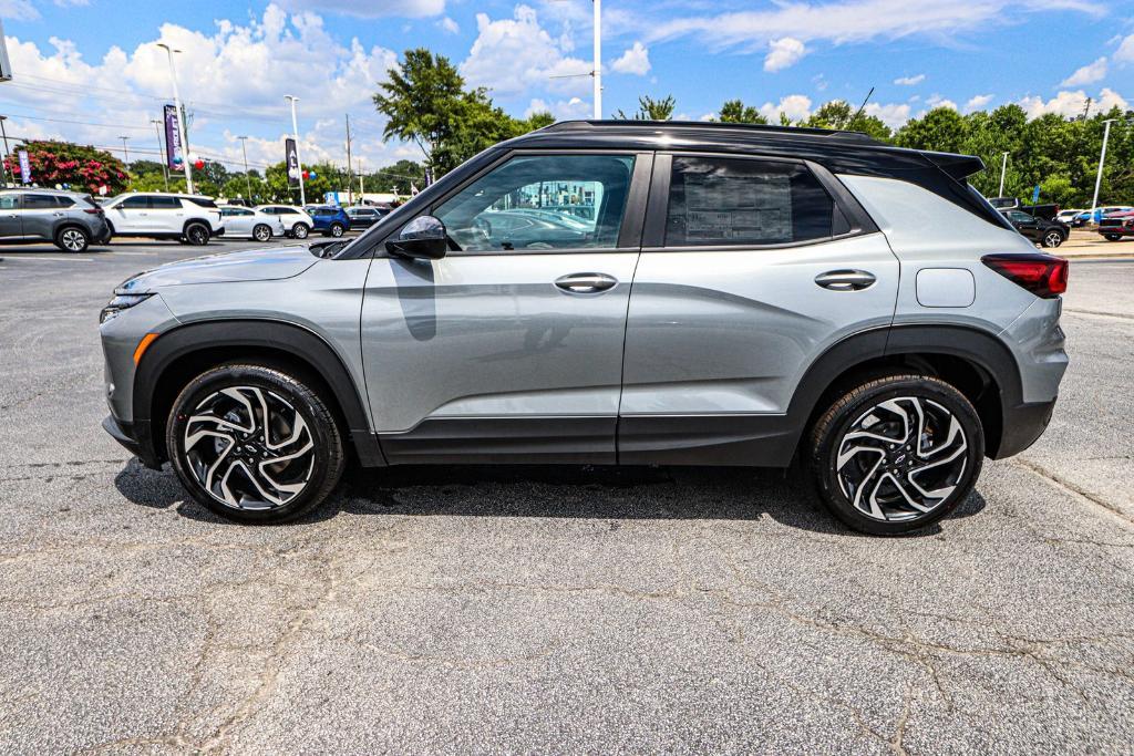 new 2025 Chevrolet TrailBlazer car, priced at $28,625