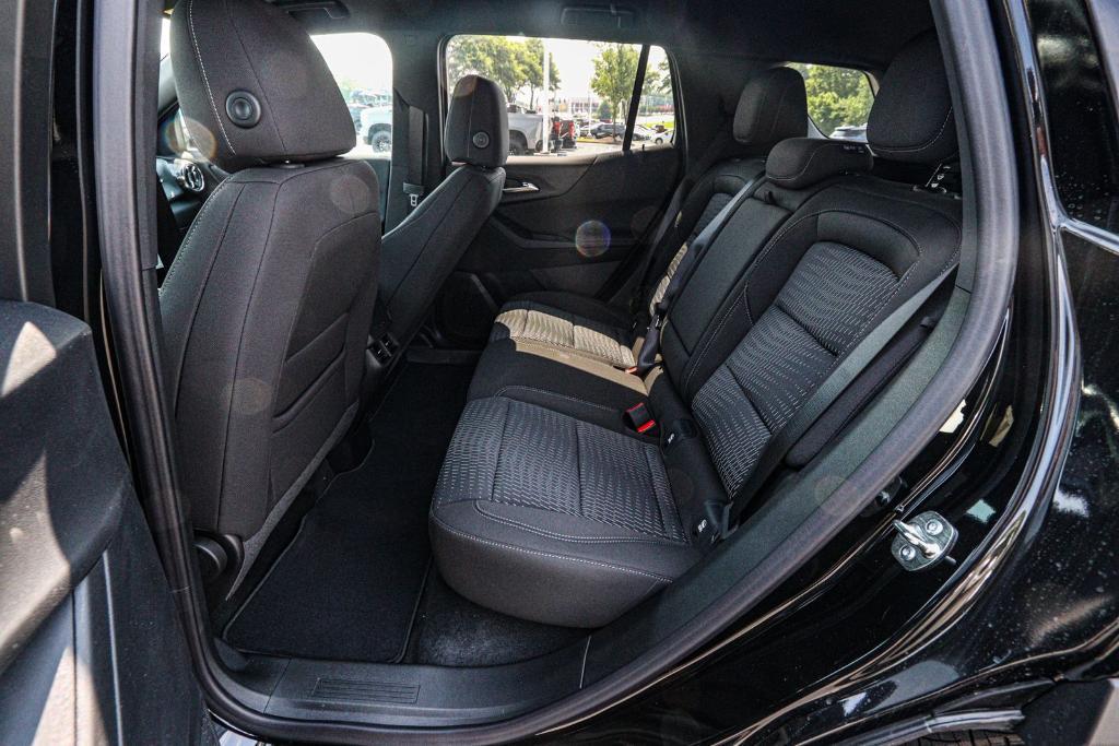 new 2026 Chevrolet Equinox car, priced at $30,290