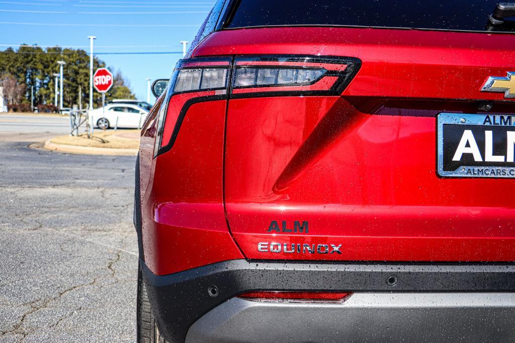 new 2025 Chevrolet Equinox car, priced at $32,090