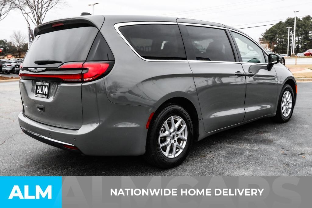 used 2023 Chrysler Pacifica car, priced at $23,320