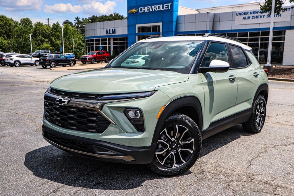 new 2025 Chevrolet TrailBlazer car, priced at $28,872