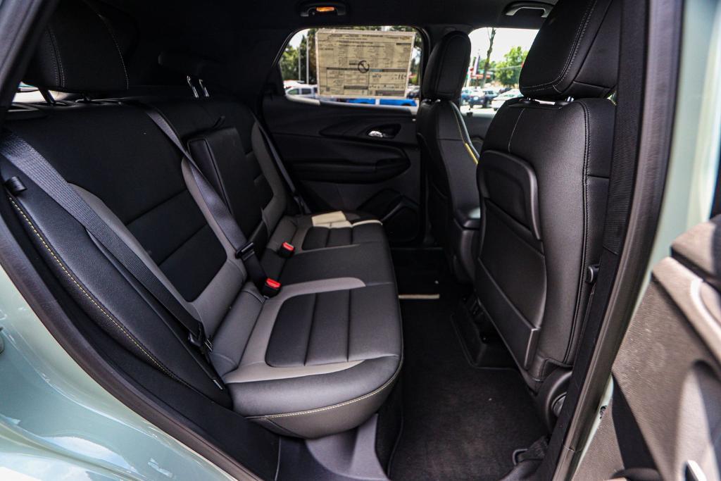 new 2025 Chevrolet TrailBlazer car, priced at $28,872