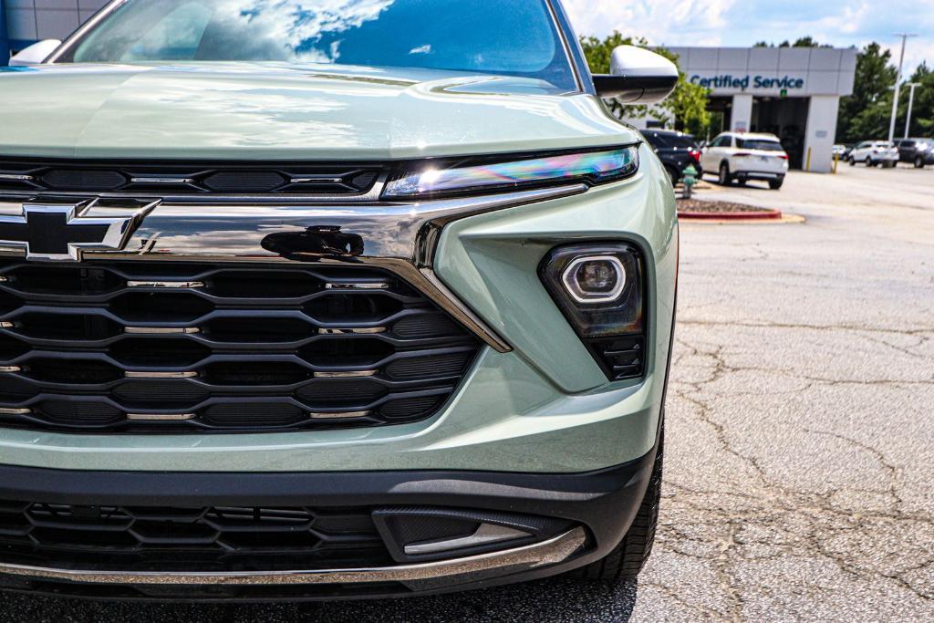 new 2025 Chevrolet TrailBlazer car, priced at $28,872