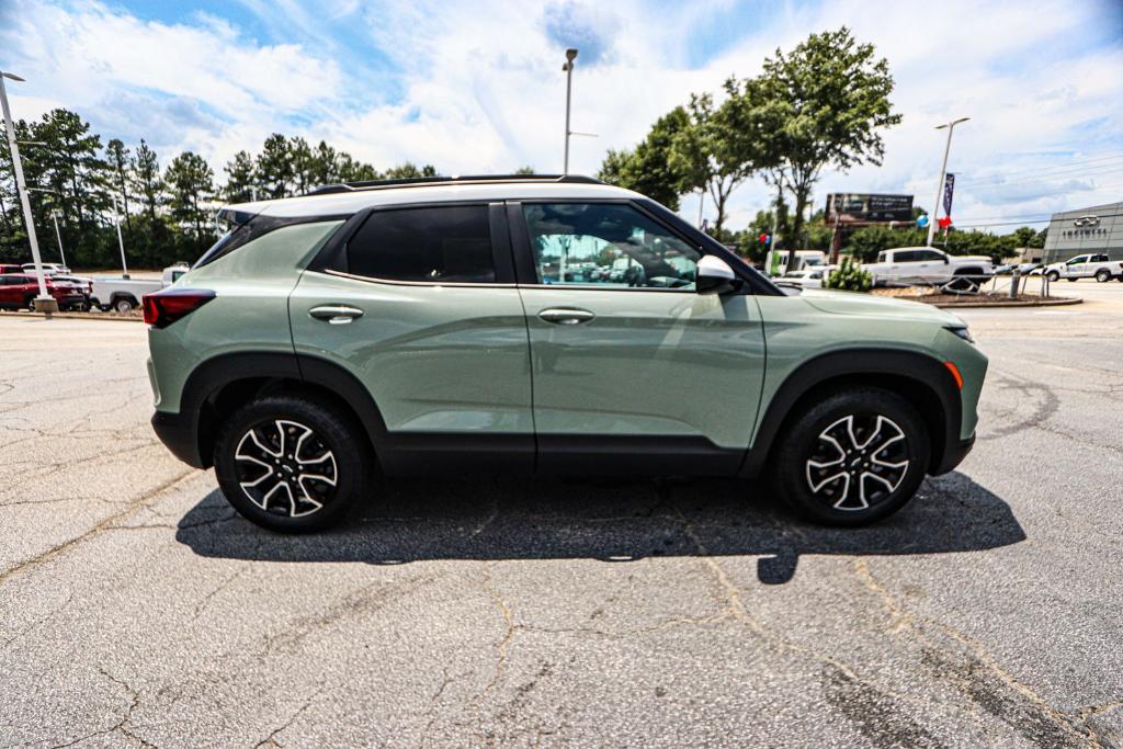 new 2025 Chevrolet TrailBlazer car, priced at $28,872