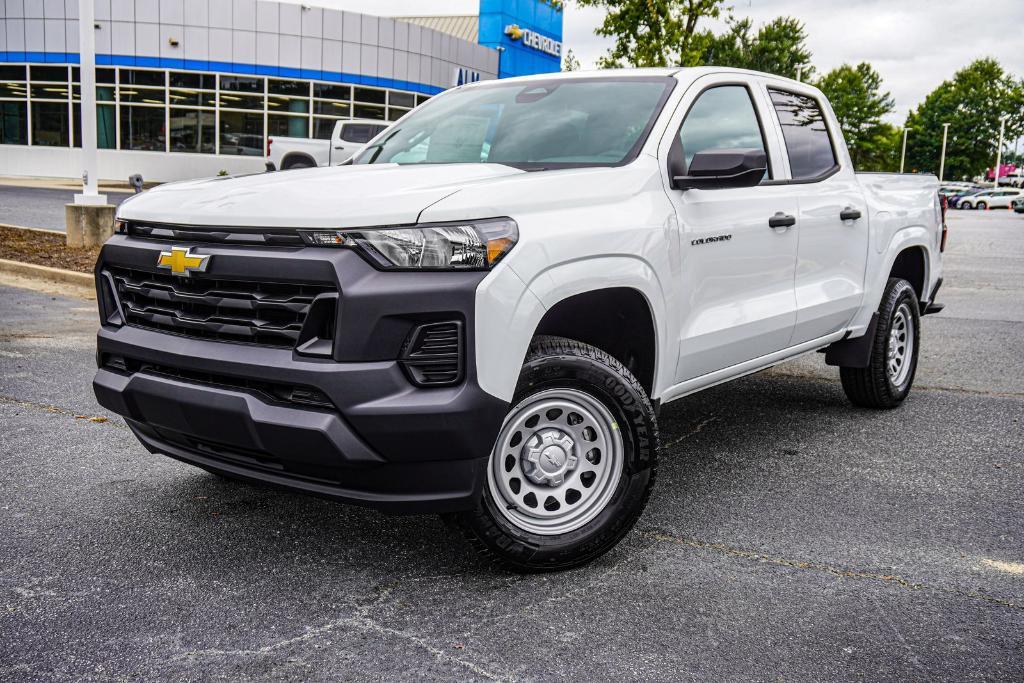 new 2026 Chevrolet Colorado car, priced at $31,001