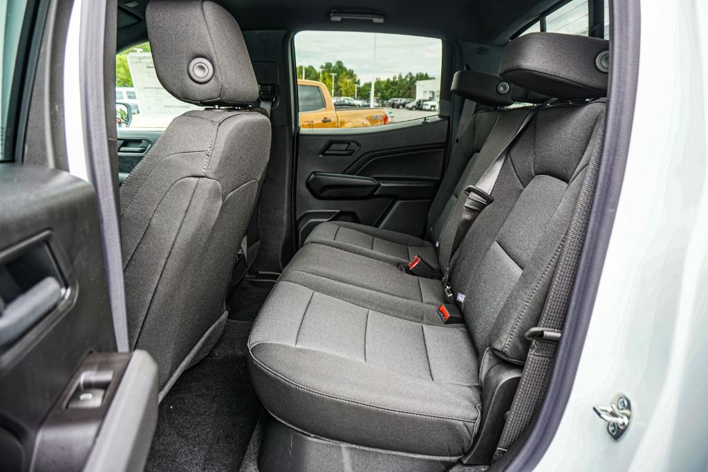 new 2026 Chevrolet Colorado car, priced at $31,001