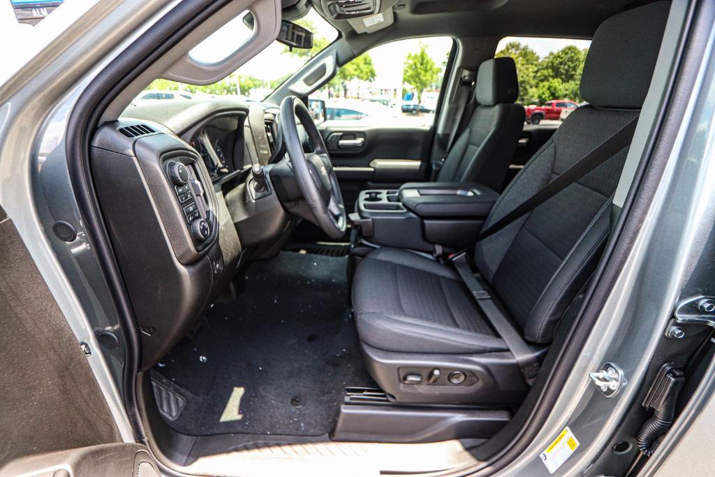 new 2025 Chevrolet Silverado 1500 car, priced at $46,740