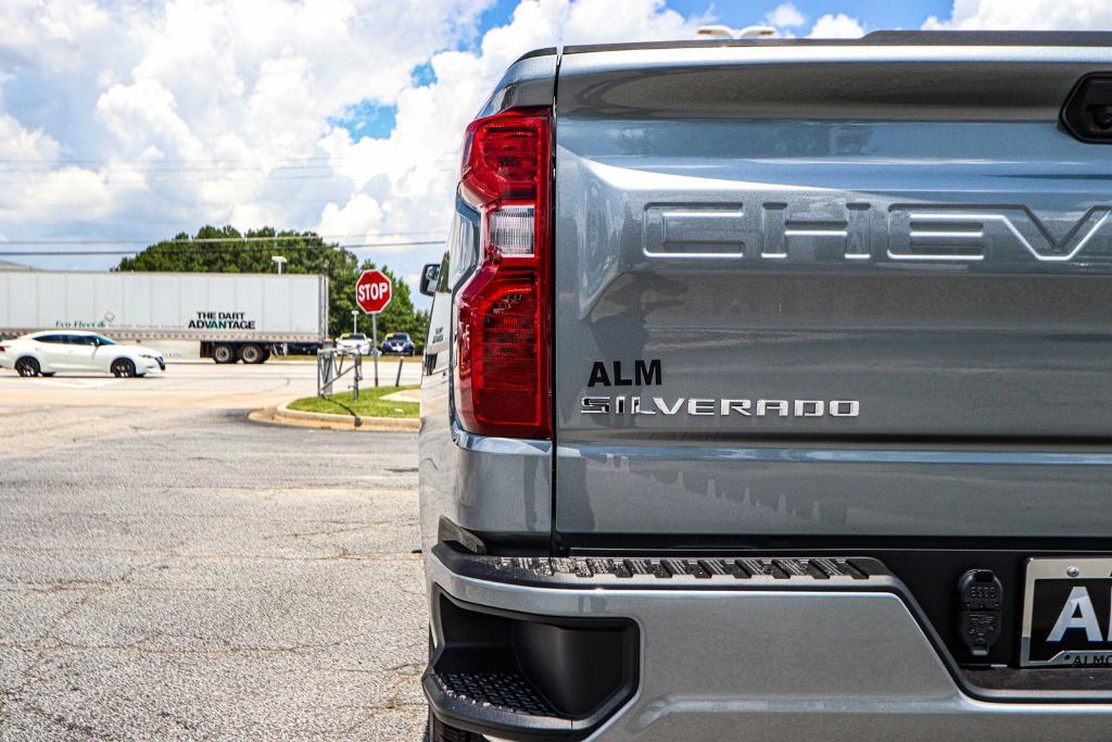 new 2025 Chevrolet Silverado 1500 car, priced at $46,740