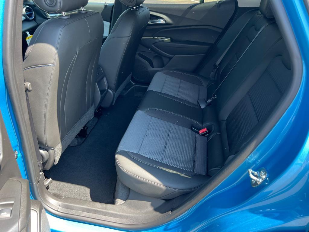 new 2025 Chevrolet Trax car, priced at $23,880