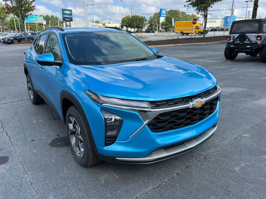 new 2025 Chevrolet Trax car, priced at $23,990