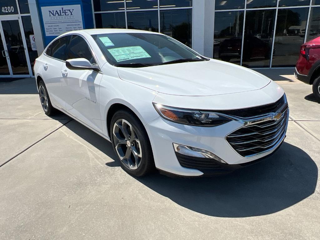 new 2024 Chevrolet Malibu car, priced at $26,645