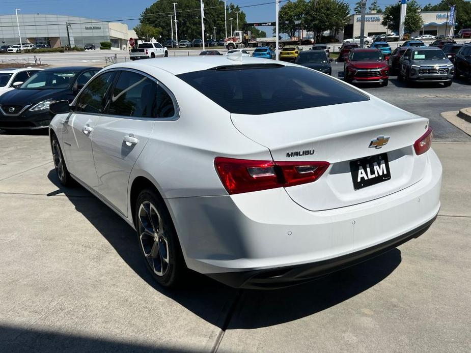 new 2024 Chevrolet Malibu car, priced at $26,645