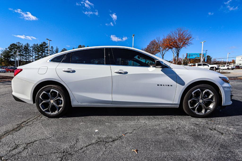 new 2024 Chevrolet Malibu car, priced at $25,087