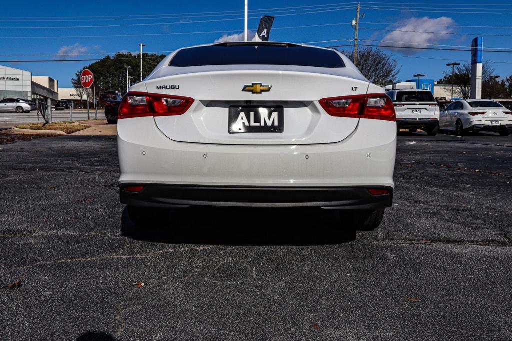 new 2024 Chevrolet Malibu car, priced at $25,087