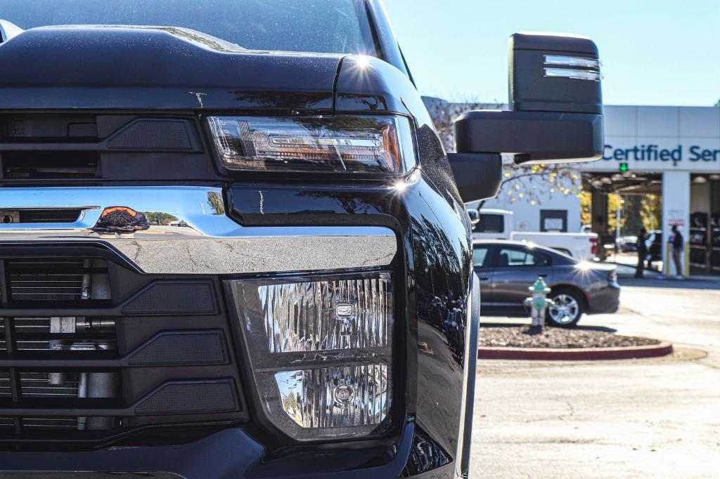 new 2025 Chevrolet Silverado 2500 car, priced at $67,955