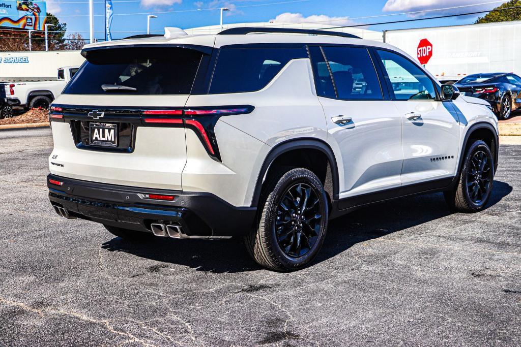 new 2025 Chevrolet Traverse car, priced at $46,125