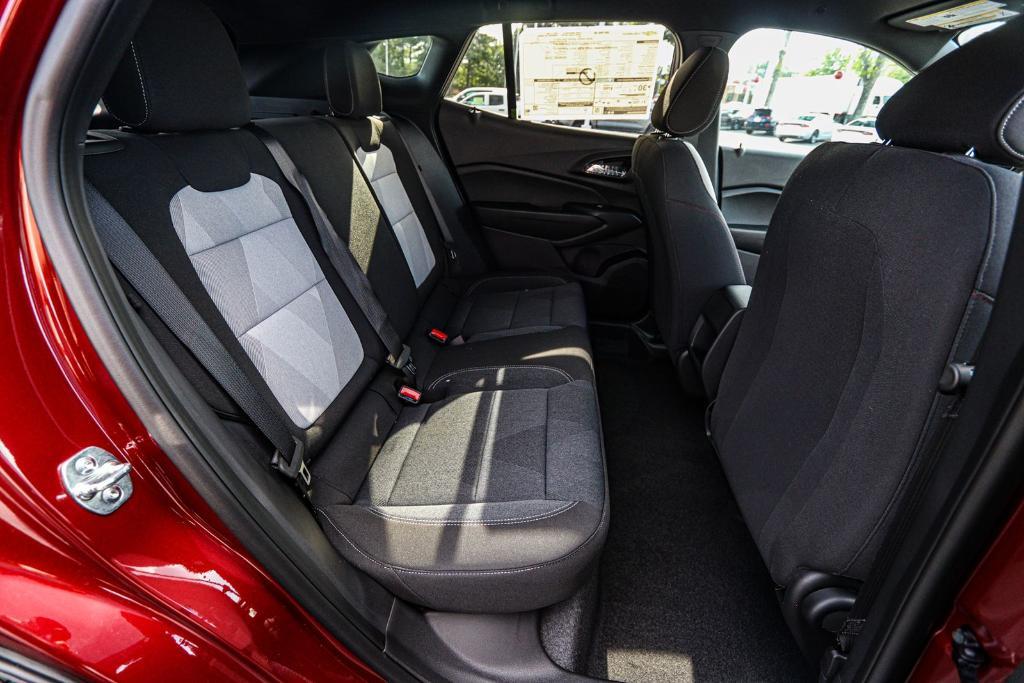 new 2025 Chevrolet Trax car, priced at $22,281