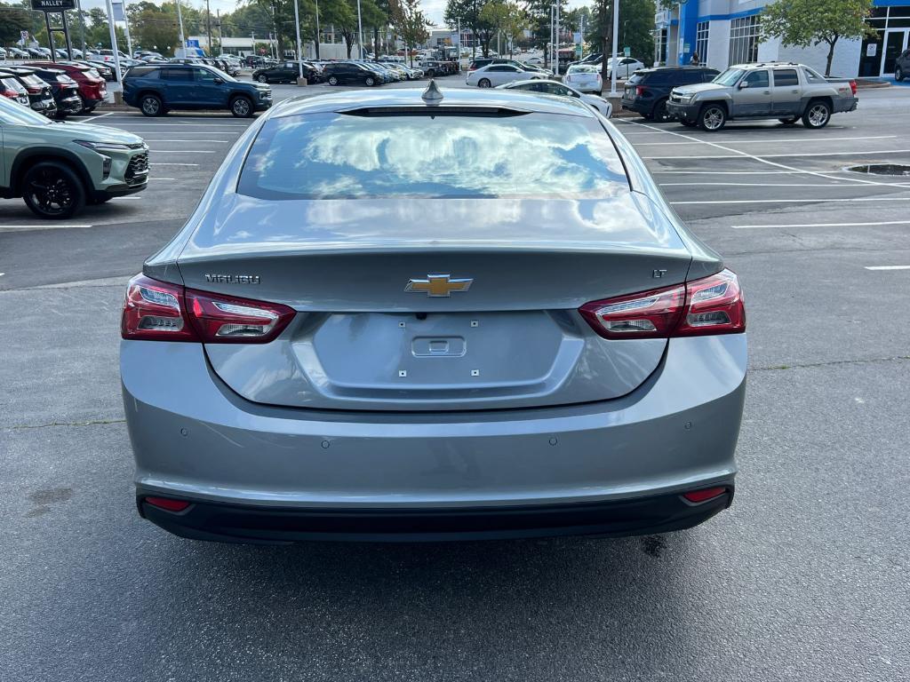 new 2025 Chevrolet Malibu car, priced at $33,490