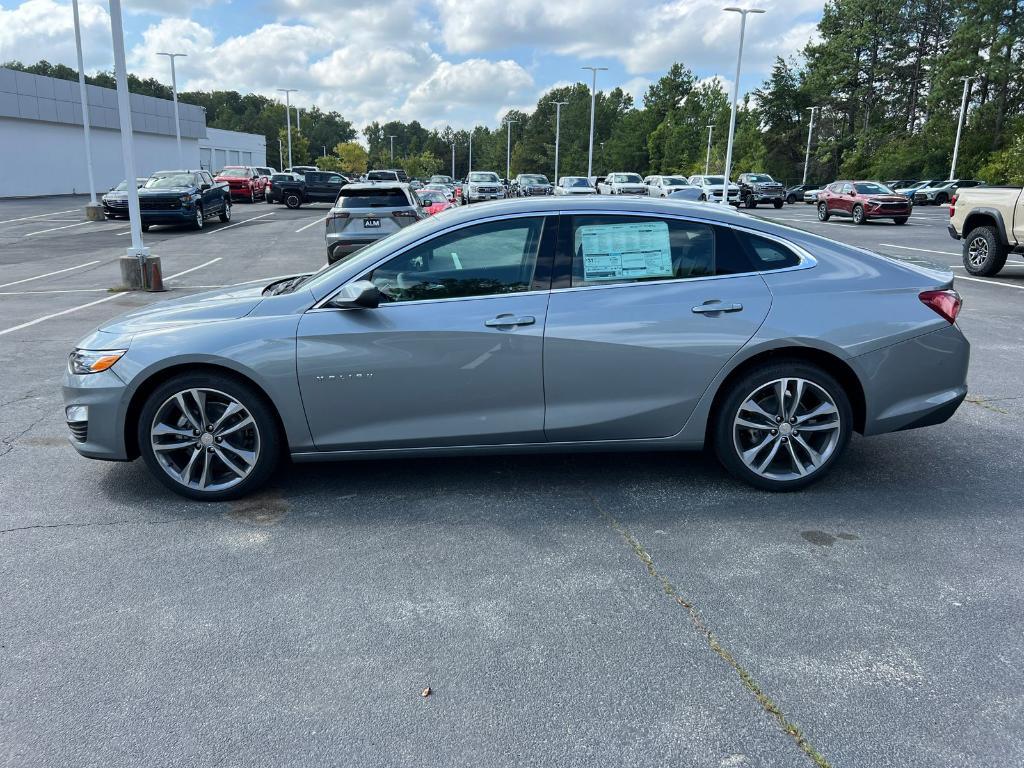 new 2025 Chevrolet Malibu car, priced at $33,490