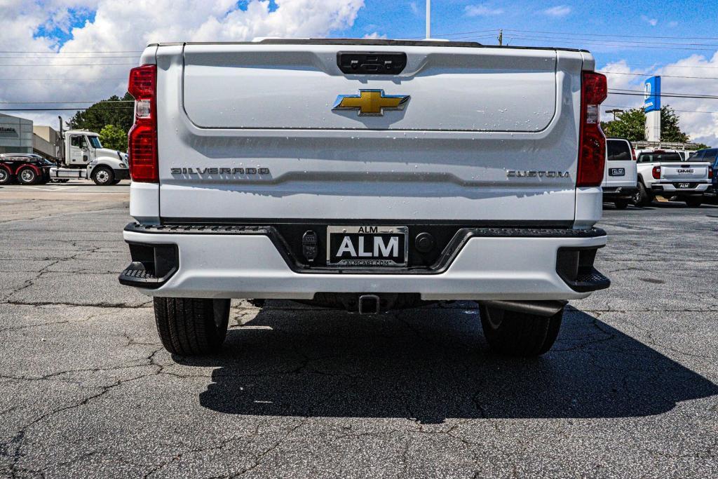 new 2025 Chevrolet Silverado 1500 car, priced at $40,828