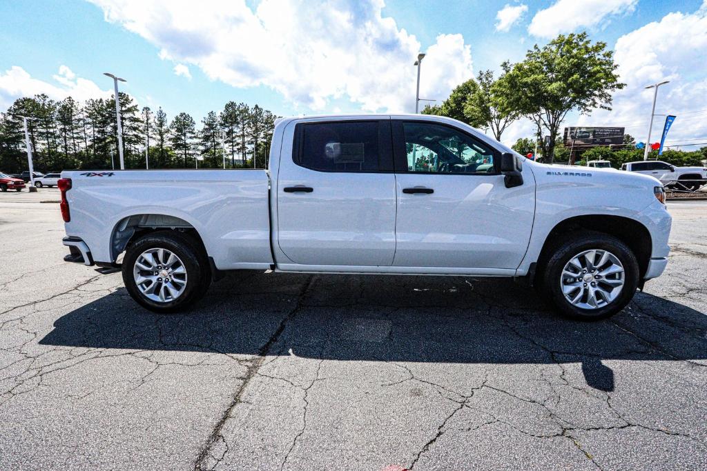 new 2025 Chevrolet Silverado 1500 car, priced at $40,828