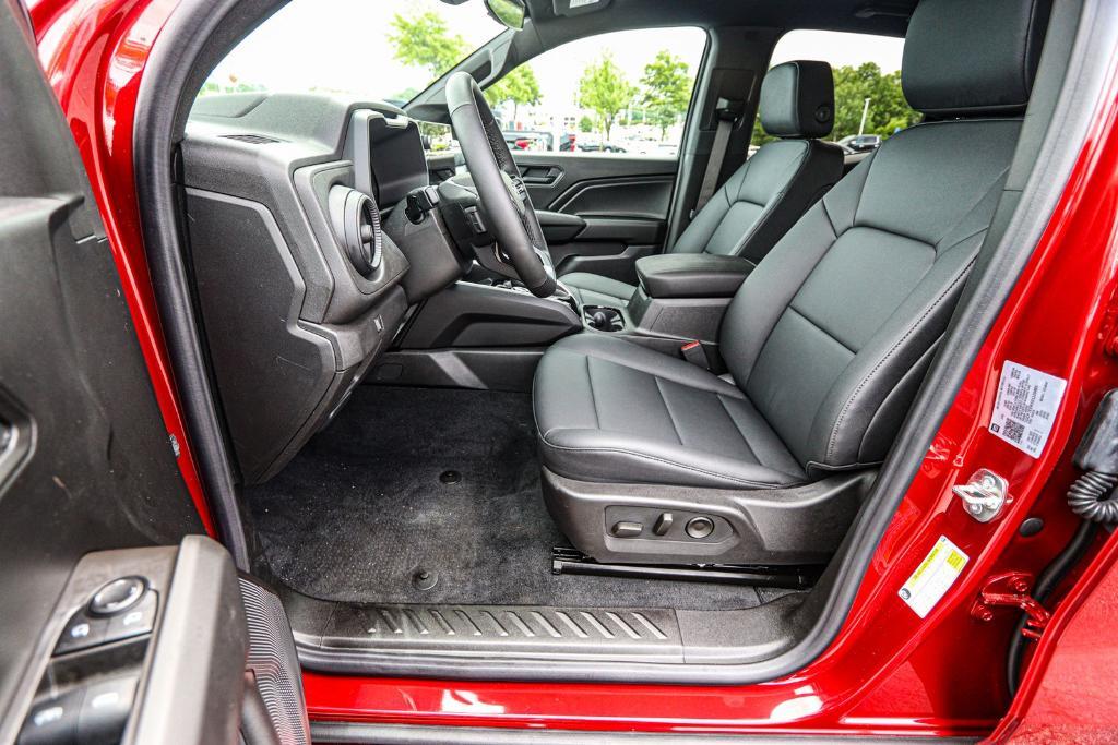 new 2025 Chevrolet Colorado car, priced at $50,009
