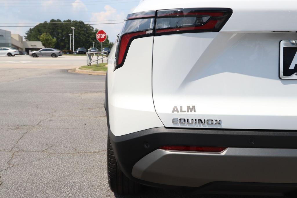 new 2026 Chevrolet Equinox car, priced at $33,840