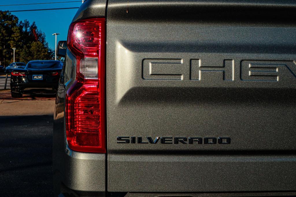 new 2025 Chevrolet Silverado 1500 car, priced at $42,451