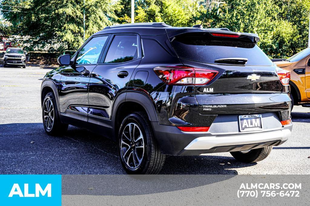 used 2025 Chevrolet TrailBlazer car, priced at $22,420