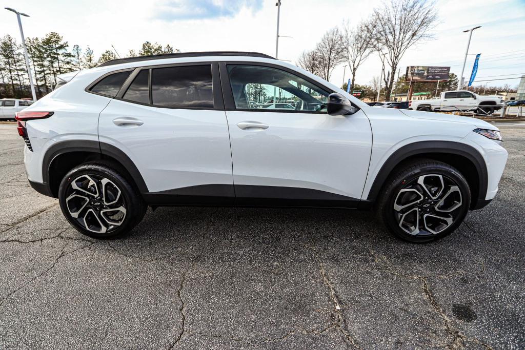 new 2025 Chevrolet Trax car, priced at $27,285