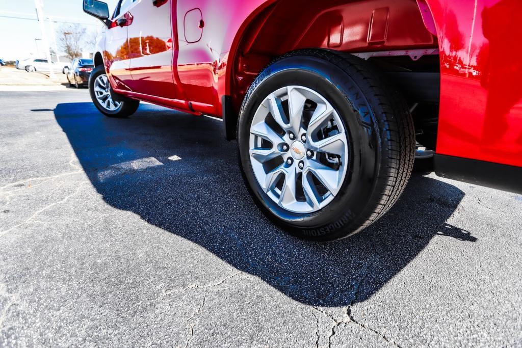 new 2025 Chevrolet Silverado 1500 car, priced at $43,328