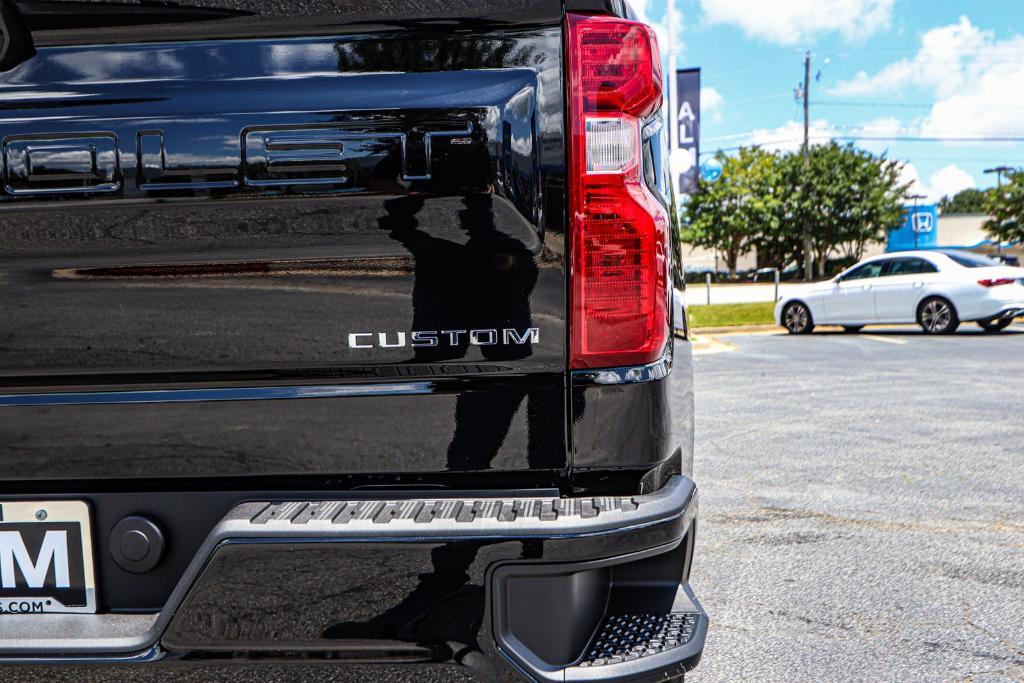 new 2025 Chevrolet Silverado 1500 car, priced at $43,045