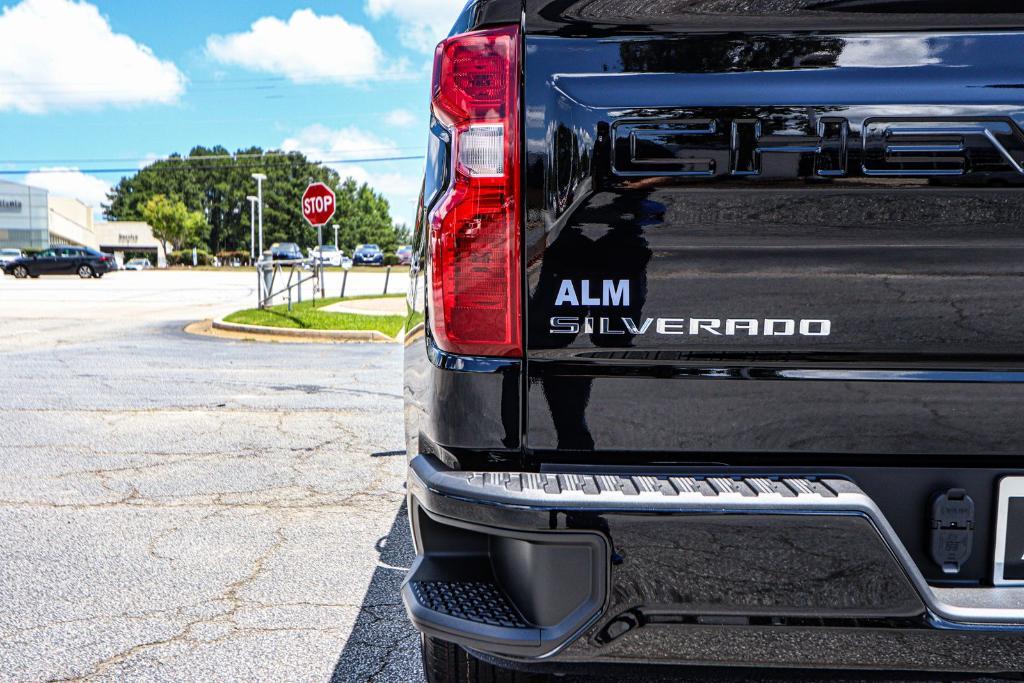 new 2025 Chevrolet Silverado 1500 car, priced at $43,045