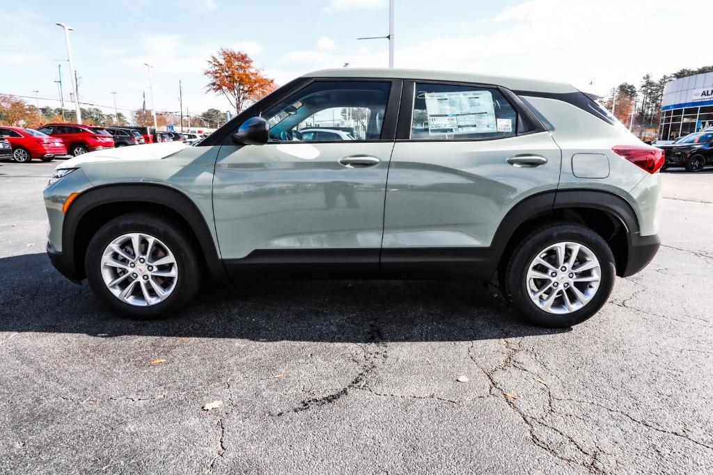 new 2025 Chevrolet TrailBlazer car, priced at $23,538