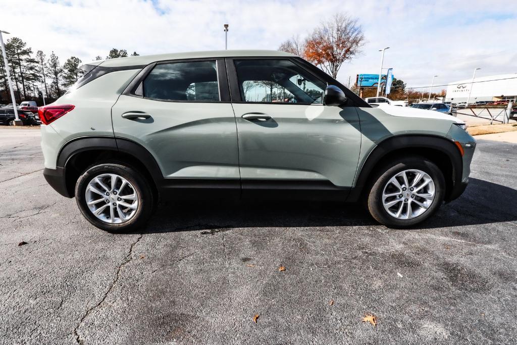 new 2025 Chevrolet TrailBlazer car, priced at $23,538