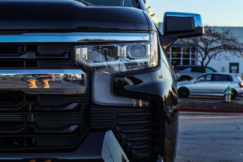 new 2025 Chevrolet Silverado 1500 car, priced at $47,586