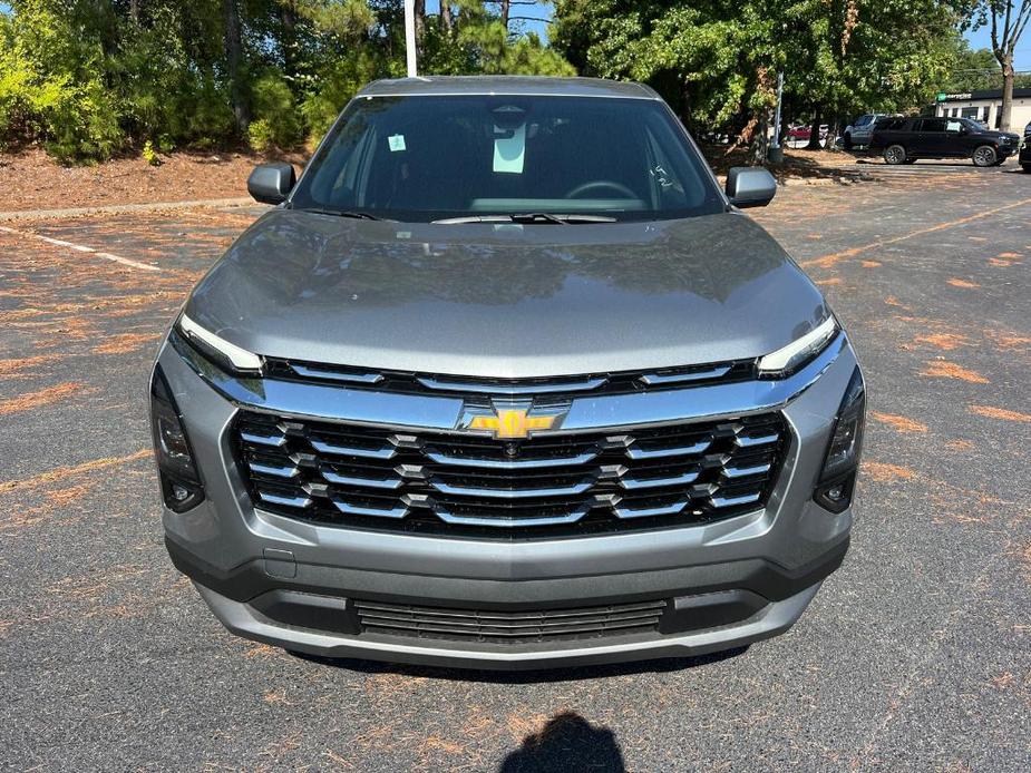 new 2025 Chevrolet Equinox car, priced at $29,490