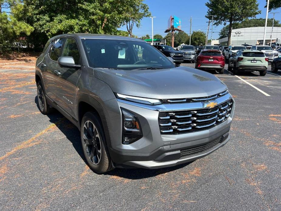 new 2025 Chevrolet Equinox car, priced at $29,490