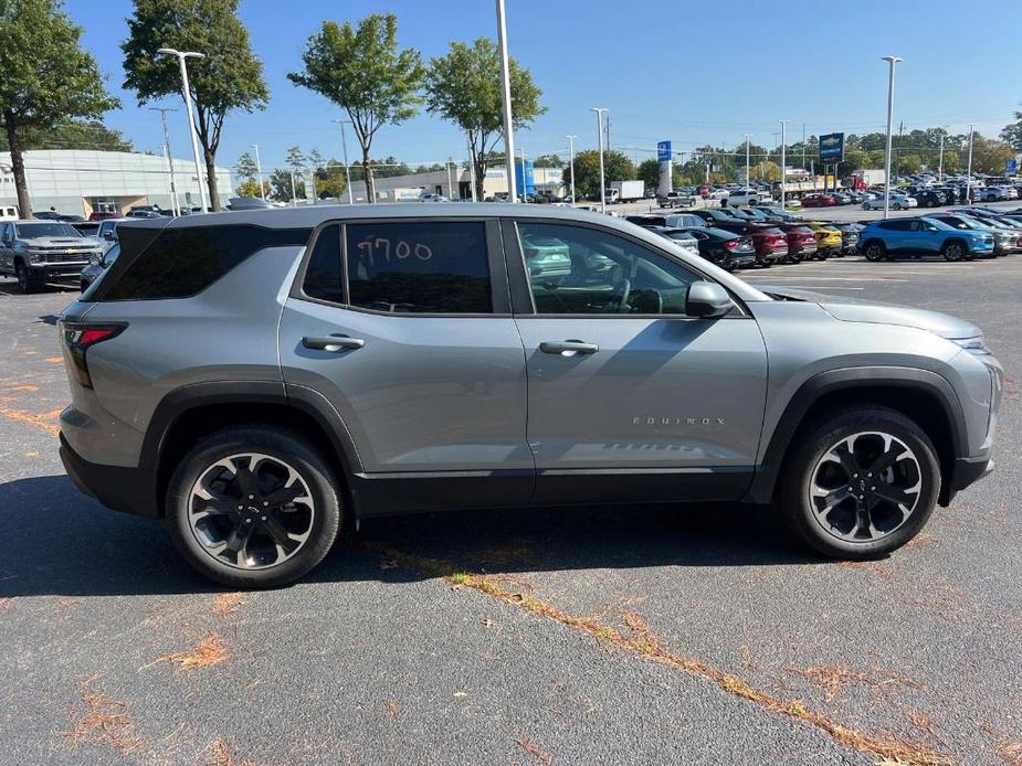 new 2025 Chevrolet Equinox car, priced at $29,490