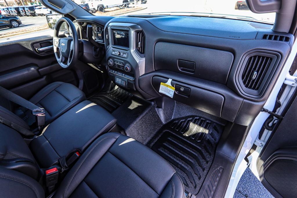 new 2025 Chevrolet Silverado 1500 car, priced at $37,957