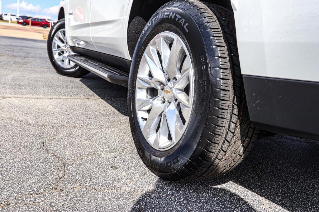 new 2025 Chevrolet Tahoe car, priced at $74,018