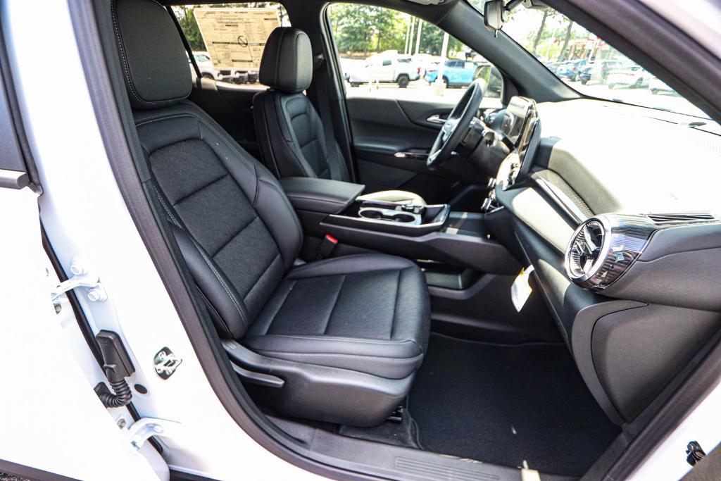 new 2026 Chevrolet Equinox car, priced at $34,721