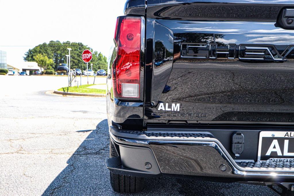 new 2025 Chevrolet Colorado car, priced at $33,349