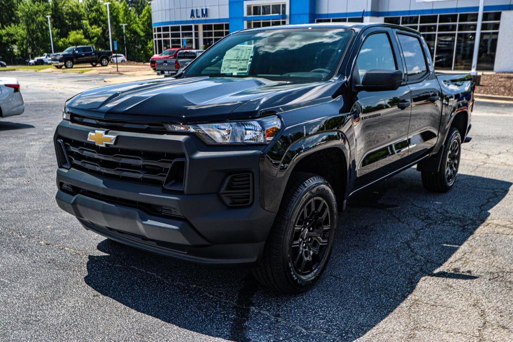new 2025 Chevrolet Colorado car, priced at $33,349