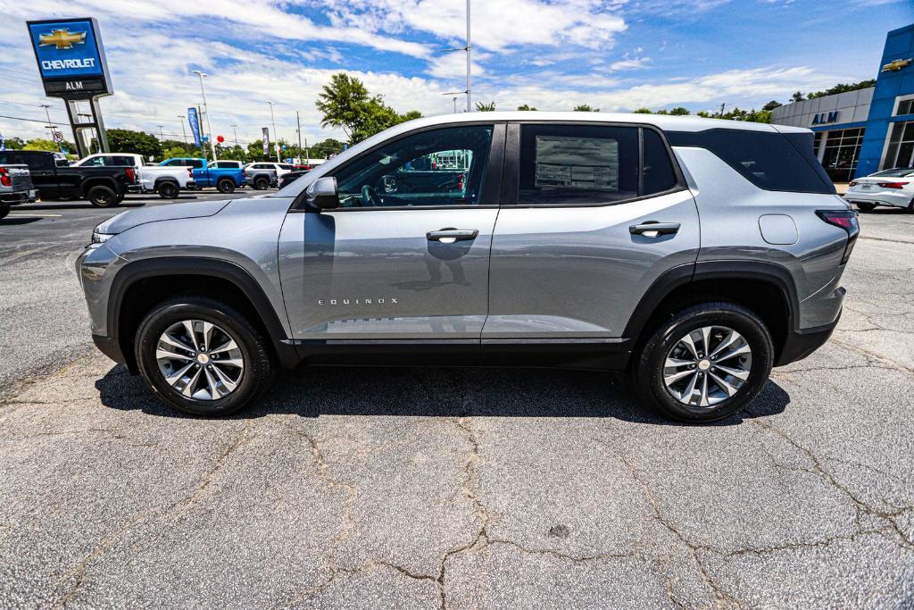 new 2026 Chevrolet Equinox car, priced at $30,245