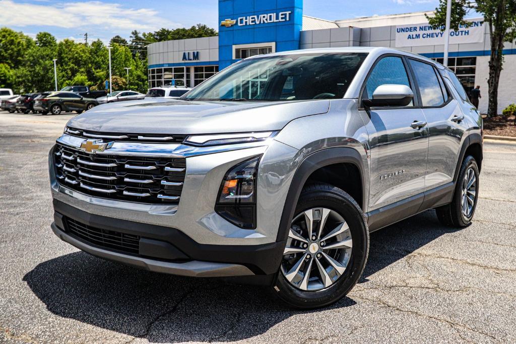 new 2026 Chevrolet Equinox car, priced at $30,245