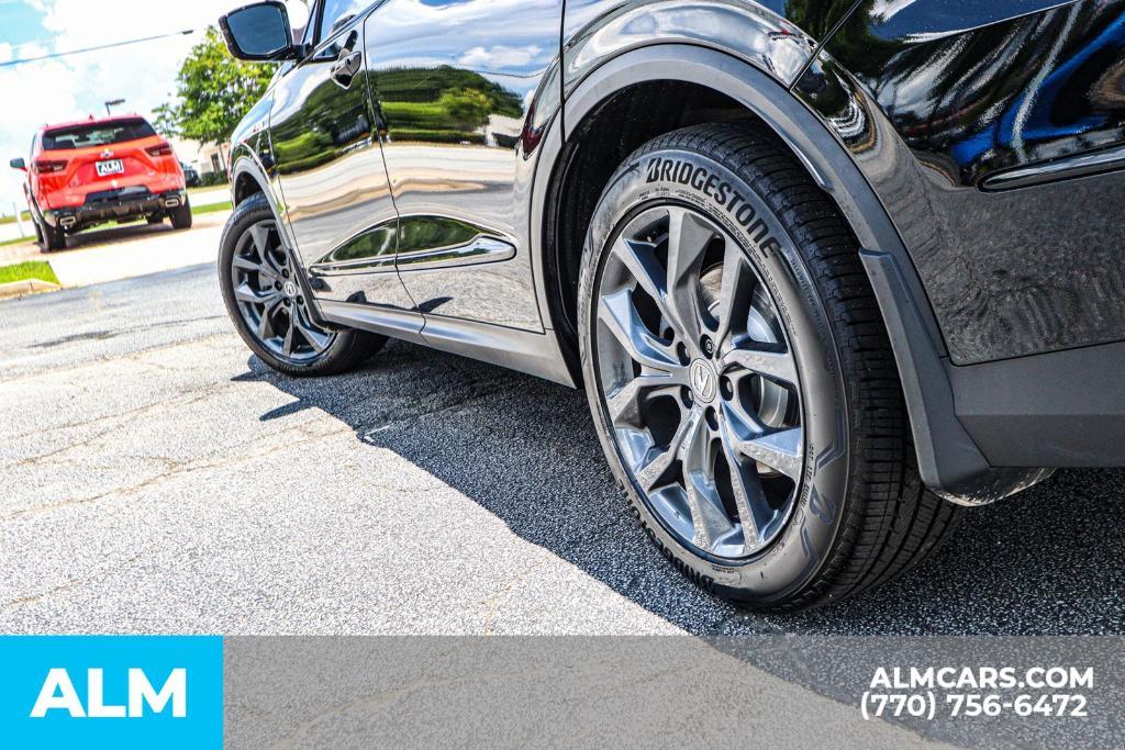 used 2022 Acura MDX car, priced at $39,470